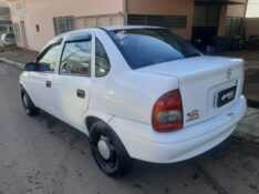 CHEVROLET CORSA 1.0 CLASSIC SEDAN LIFE 8V 2007/2008 RENAUTO VEÍCULOS LAJEADO / Carros no Vale