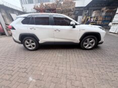TOYOTA RAV-4 S HYBRID 2.5 4X4 2019/2019 ELY AUTOMÓVEIS LAJEADO / Carros no Vale