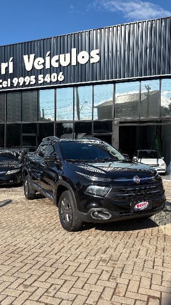 FIAT TORO 1.8 16V EVO FLEX FREEDOM AUTOMÁTICO /2017 NEURI VEÍCULOS LAJEADO / Carros no Vale