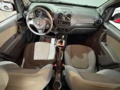 FIAT PALIO 1.6 MPI ESSENCE 16V AUTOMATIZADO /2013 NEURI VEÍCULOS LAJEADO / Carros no Vale