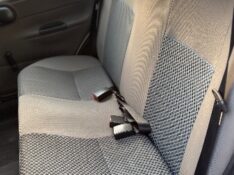 CHEVROLET CORSA 1.0 MPFI CLASSIC SEDAN 8V /2011 NEURI VEÍCULOS LAJEADO / Carros no Vale