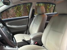 TOYOTA COROLLA 1.8 SEG 16V 2005/2006 ESTAÇÃO DO CARRO ESTRELA / Carros no Vale