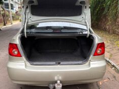TOYOTA COROLLA 1.8 SEG 16V 2005/2006 ESTAÇÃO DO CARRO ESTRELA / Carros no Vale