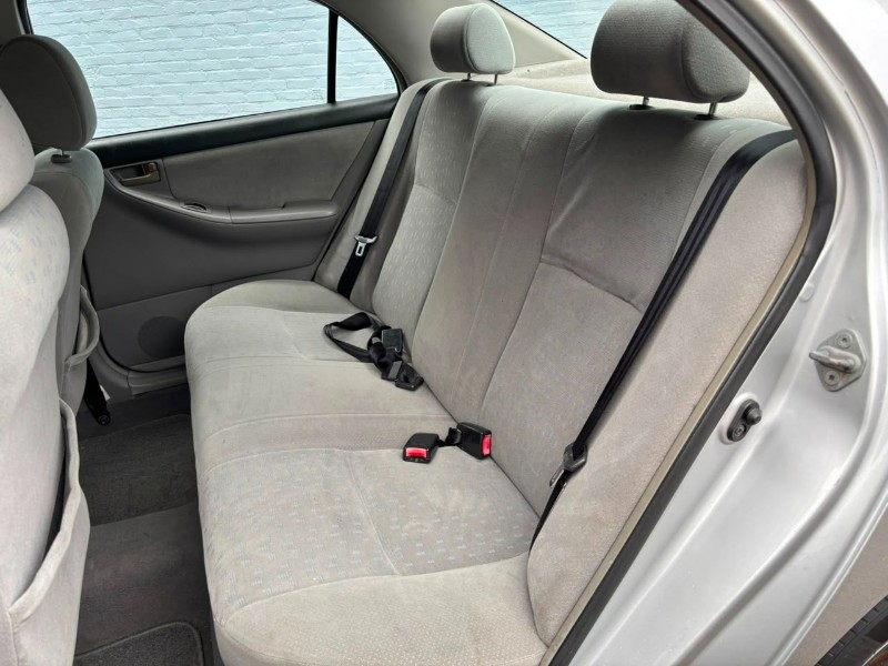 TOYOTA COROLLA XEI /2005 RT 811 VEÍCULOS ARROIO DO MEIO / Carros no Vale