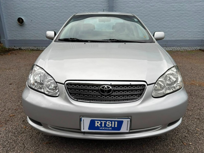 TOYOTA COROLLA XEI /2005 RT 811 VEÍCULOS ARROIO DO MEIO / Carros no Vale