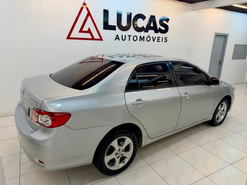 TOYOTA COROLLA XEI 2014/2014 LUCAS AUTOMÓVEIS BOM RETIRO DO SUL / Carros no Vale