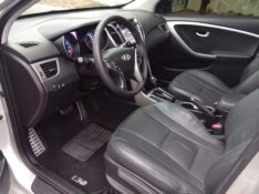HYUNDAI I30 1.8 16V AUT 2015/2016 ALTERNATIVA VEÍCULOS LAJEADO / Carros no Vale