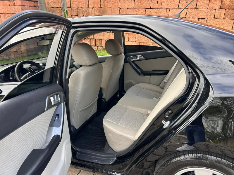 KIA CERATO 1.6 16V FLEX 2011/2011 LS MULTIMARCAS VENÂNCIO AIRES / Carros no Vale