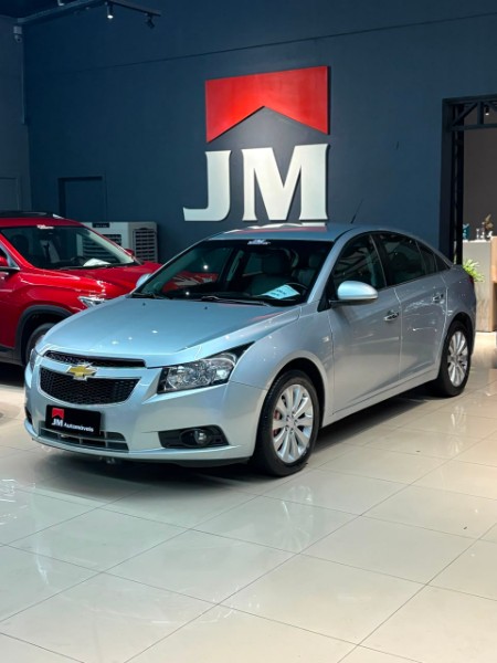 CHEVROLET CRUZE 1.8 LTZ 16V 2011/2012 JM AUTOMÓVEIS VENÂNCIO AIRES / Carros no Vale