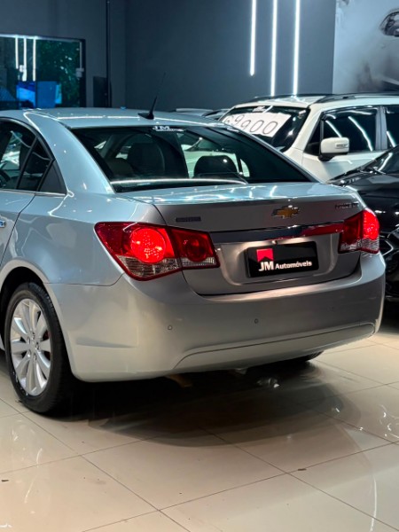 CHEVROLET CRUZE 1.8 LTZ 16V 2011/2012 JM AUTOMÓVEIS VENÂNCIO AIRES / Carros no Vale