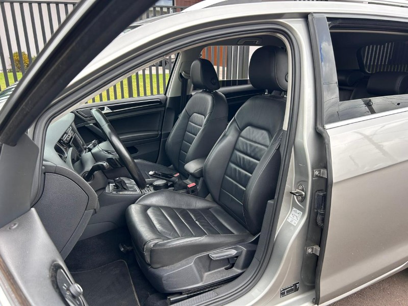 VOLKSWAGEN GOLF VARIANT 1.4 TSI HIGHLINE 16V 2016/2016 LS MULTIMARCAS VENÂNCIO AIRES / Carros no Vale