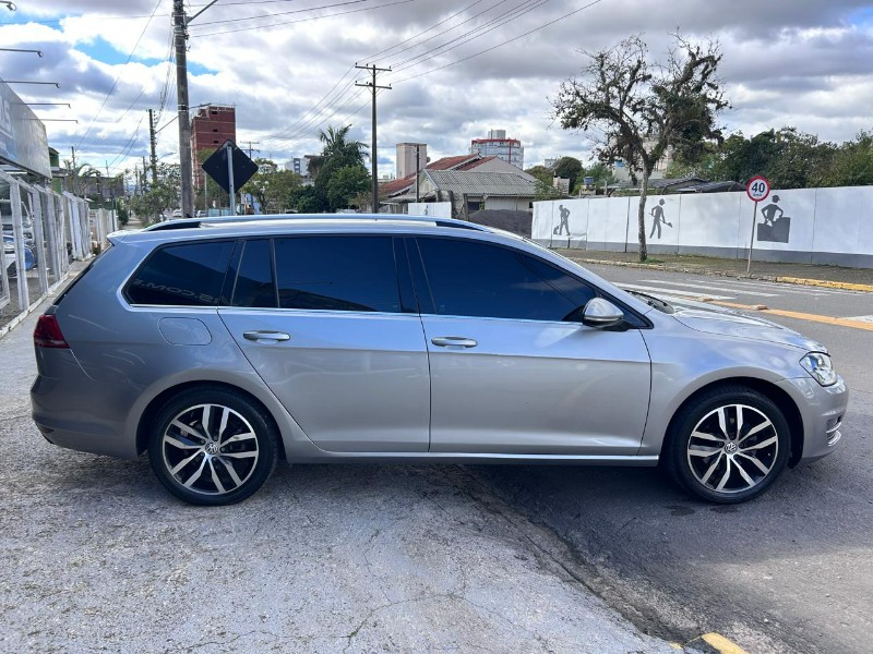 VOLKSWAGEN GOLF VARIANT 1.4 TSI HIGHLINE 16V 2016/2016 LS MULTIMARCAS VENÂNCIO AIRES / Carros no Vale