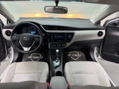 TOYOTA COROLLA 1.8 GLI /2019 DE CONTO AUTOMÓVEIS SARANDI / Carros no Vale