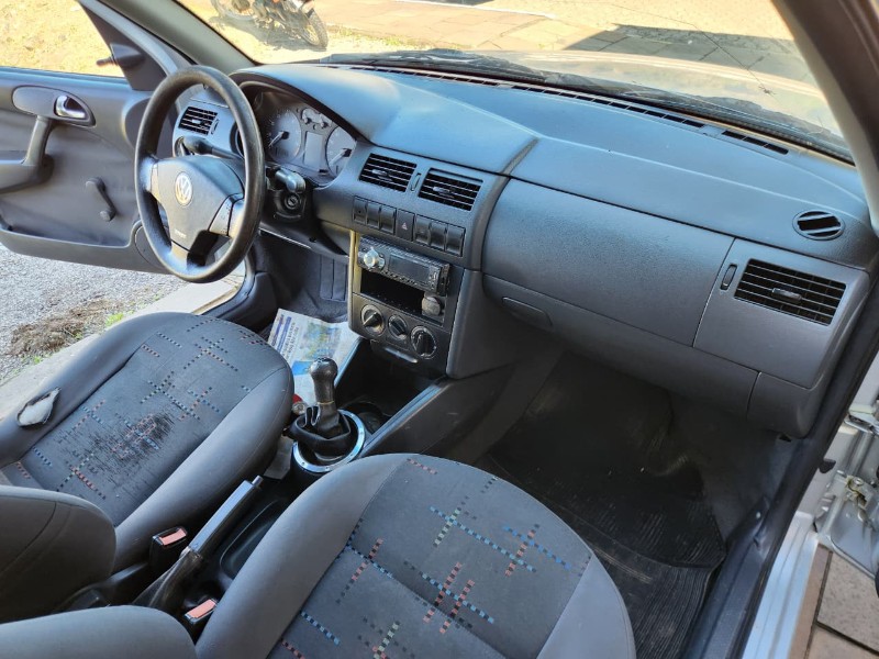 VOLKSWAGEN GOL SPORT 1.0 2002/2002 TS VEÍCULOS ANTA GORDA / Carros no Vale