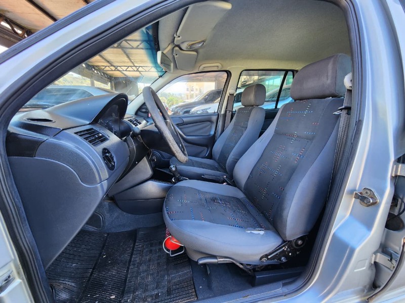 VOLKSWAGEN GOL SPORT 1.0 2002/2002 TS VEÍCULOS ANTA GORDA / Carros no Vale