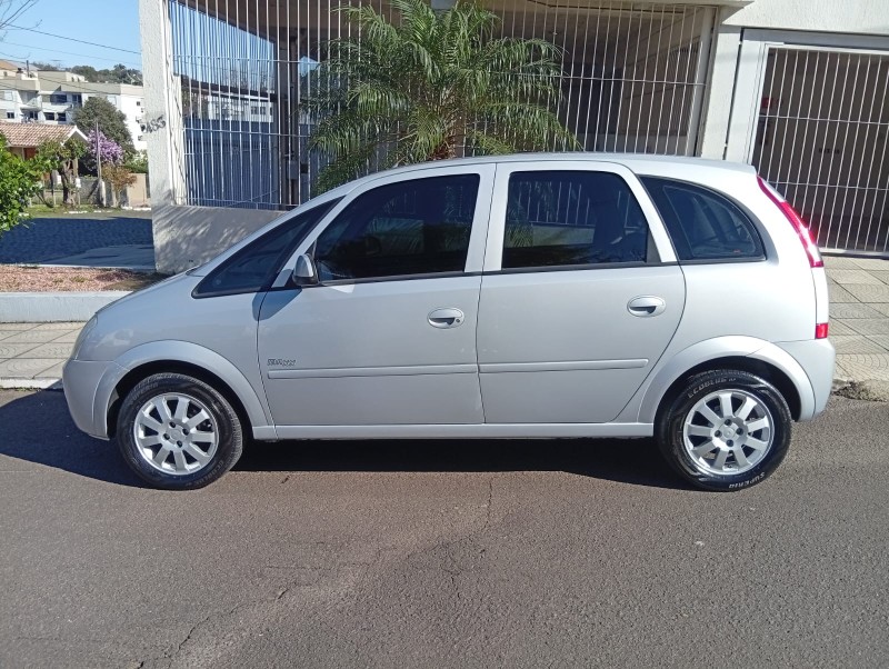 CHEVROLET MERIVA 1.8 MAXX 2005/2005 ALTERNATIVA VEÍCULOS LAJEADO / Carros no Vale