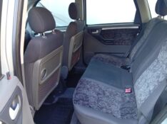 CHEVROLET MERIVA 1.8 MAXX 2005/2005 ALTERNATIVA VEÍCULOS LAJEADO / Carros no Vale