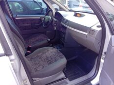 CHEVROLET MERIVA 1.8 MAXX 2005/2005 ALTERNATIVA VEÍCULOS LAJEADO / Carros no Vale
