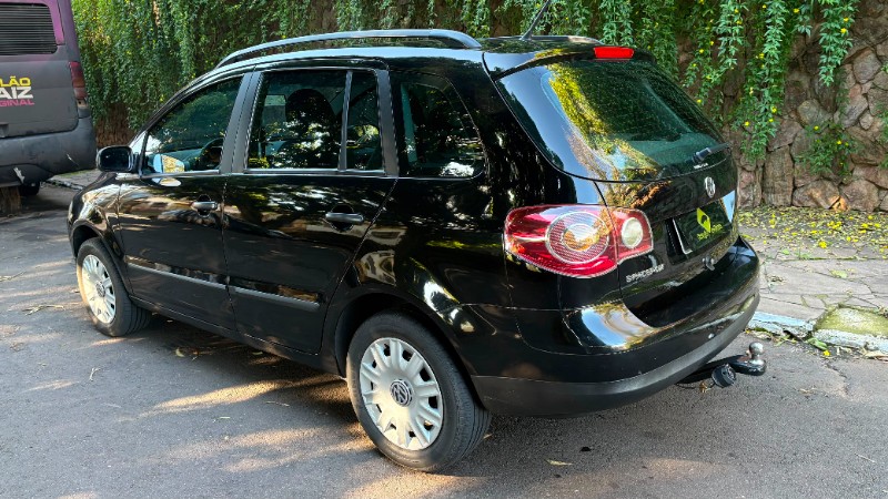 VOLKSWAGEN SPACEFOX 1.6 2008/2009 ESTAÇÃO DO CARRO ESTRELA / Carros no Vale