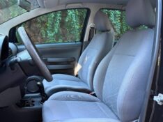 VOLKSWAGEN SPACEFOX 1.6 2008/2009 ESTAÇÃO DO CARRO ESTRELA / Carros no Vale
