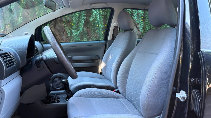 VOLKSWAGEN SPACEFOX 1.6 2008/2009 ESTAÇÃO DO CARRO ESTRELA / Carros no Vale