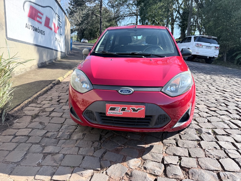 FORD FIESTA 1.0 2012/2012 ELY AUTOMÓVEIS LAJEADO / Carros no Vale