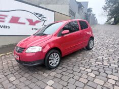 VOLKSWAGEN FOX 1.0 2010/2010 ELY AUTOMÓVEIS LAJEADO / Carros no Vale