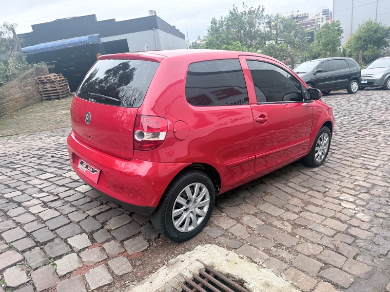 VOLKSWAGEN FOX 1.0 2010/2010 ELY AUTOMÓVEIS LAJEADO / Carros no Vale