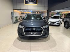 Audi Q5 2.0 Tfsi 2019/2020 SIM VEÍCULOS PORTO ALEGRE / Carros no Vale