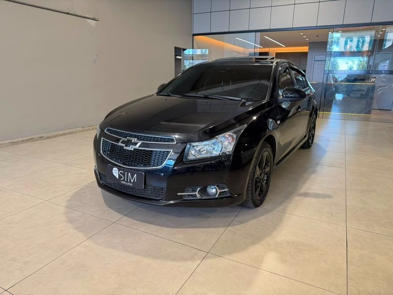 Chevrolet Chev Cruze Ltz Hb 2013/2014 SIM VEÍCULOS PORTO ALEGRE / Carros no Vale Chevrolet Chev Cruze Ltz Hb 2013/2014 SIM VEÍCULOS PORTO ALEGRE / Carros no Vale