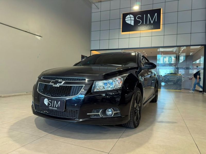 Chevrolet Chev Cruze Ltz Hb 2013/2014 SIM VEÍCULOS PORTO ALEGRE / Carros no Vale Chevrolet Chev Cruze Ltz Hb 2013/2014 SIM VEÍCULOS PORTO ALEGRE / Carros no Vale