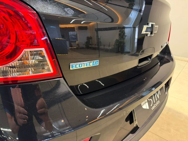 Chevrolet Chev Cruze Ltz Hb 2013/2014 SIM VEÍCULOS PORTO ALEGRE / Carros no Vale Chevrolet Chev Cruze Ltz Hb 2013/2014 SIM VEÍCULOS PORTO ALEGRE / Carros no Vale