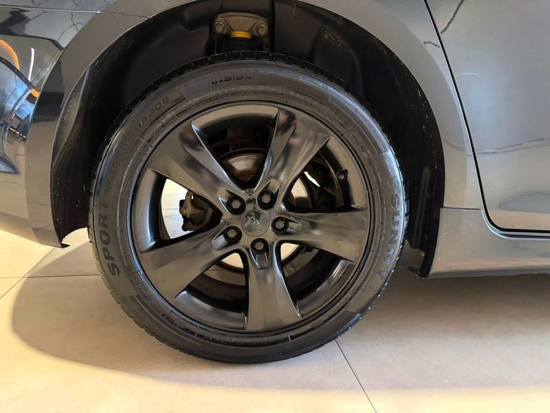 Chevrolet Chev Cruze Ltz Hb 2013/2014 SIM VEÍCULOS PORTO ALEGRE / Carros no Vale Chevrolet Chev Cruze Ltz Hb 2013/2014 SIM VEÍCULOS PORTO ALEGRE / Carros no Vale