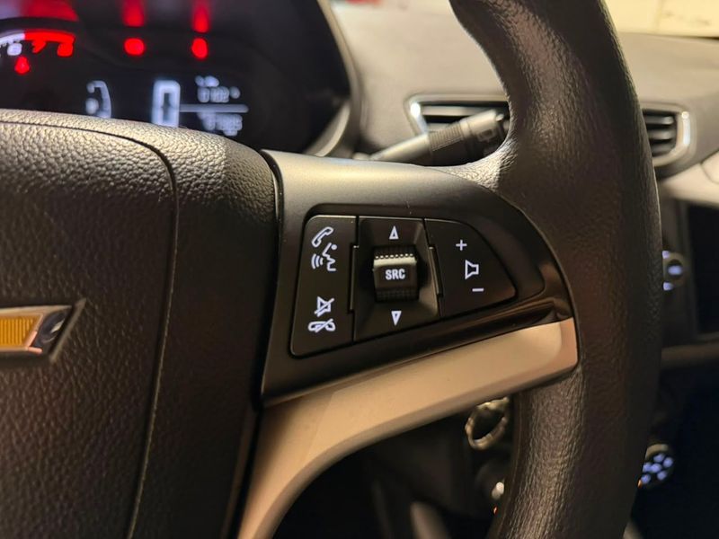 Chevrolet Onix 1.0 Lt 2019/2019 SIM VEÍCULOS PORTO ALEGRE / Carros no Vale Chevrolet Onix 1.0 Lt 2019/2019 SIM VEÍCULOS PORTO ALEGRE / Carros no Vale