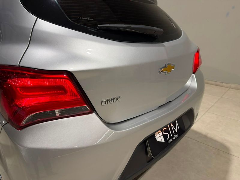 Chevrolet Onix 1.0 Lt 2019/2019 SIM VEÍCULOS PORTO ALEGRE / Carros no Vale Chevrolet Onix 1.0 Lt 2019/2019 SIM VEÍCULOS PORTO ALEGRE / Carros no Vale