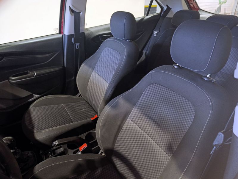 Chevrolet Onix 1.0 Joye 2018/2019 SIM VEÍCULOS PORTO ALEGRE / Carros no Vale