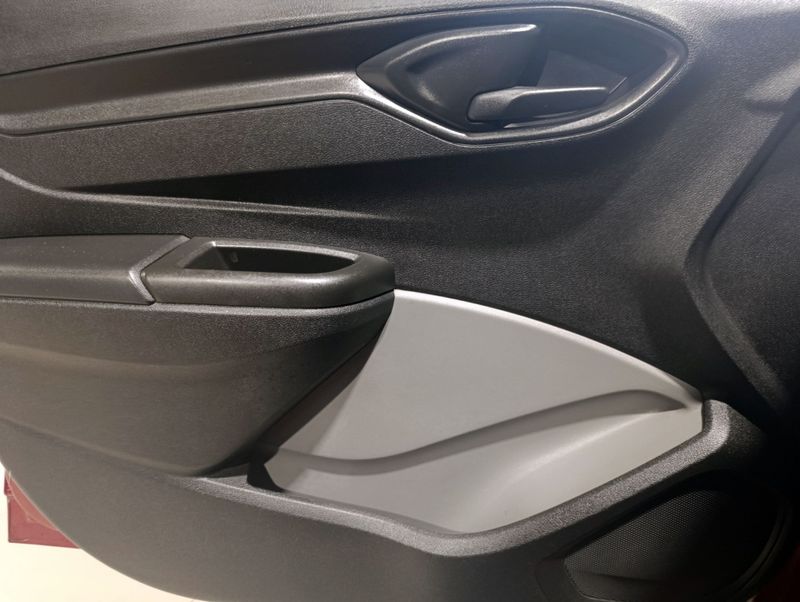 Chevrolet Onix 1.0 Joye 2018/2019 SIM VEÍCULOS PORTO ALEGRE / Carros no Vale