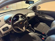 Chevrolet Onix 1.4 Advantage 2019/2019 SIM VEÍCULOS PORTO ALEGRE / Carros no Vale