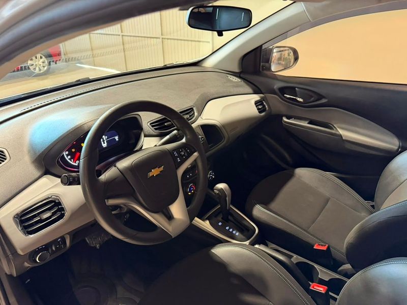 Chevrolet Onix 1.4 Advantage 2019/2019 SIM VEÍCULOS PORTO ALEGRE / Carros no Vale Chevrolet Onix 1.4 Advantage 2019/2019 SIM VEÍCULOS PORTO ALEGRE / Carros no Vale