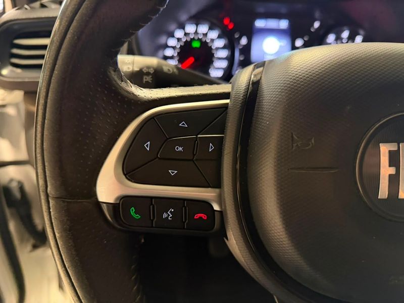 Fiat Argo Drive 1.0 2021/2022 SIM VEÍCULOS PORTO ALEGRE / Carros no Vale