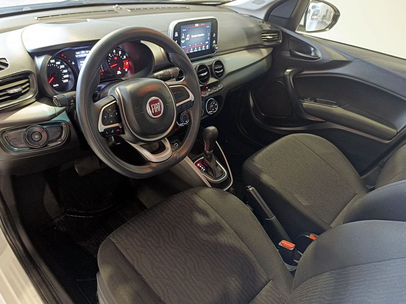 Fiat Cronos Drive 1.8 16v 2019/2019 SIM VEÍCULOS PORTO ALEGRE / Carros no Vale Fiat Cronos Drive 1.8 16v 2019/2019 SIM VEÍCULOS PORTO ALEGRE / Carros no Vale