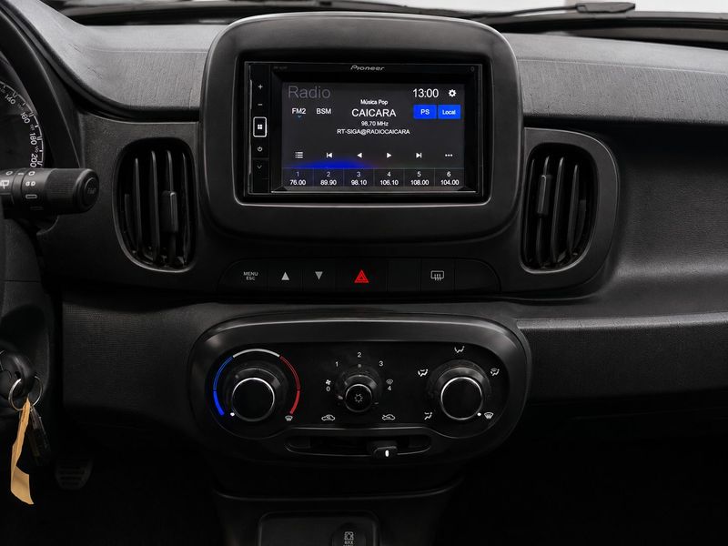 Fiat Mobi Like 1.0 Fire 2023/2024 SIM VEÍCULOS PORTO ALEGRE / Carros no Vale