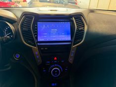 Hyundai Santa Fe V6 3.3 7 Lugares 2017/2018 SIM VEÍCULOS PORTO ALEGRE / Carros no Vale