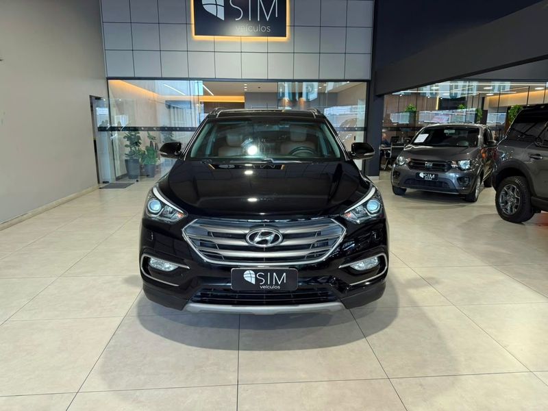 Hyundai Santa Fe V6 3.3 7 Lugares 2017/2018 SIM VEÍCULOS PORTO ALEGRE / Carros no Vale Hyundai Santa Fe V6 3.3 7 Lugares 2017/2018 SIM VEÍCULOS PORTO ALEGRE / Carros no Vale