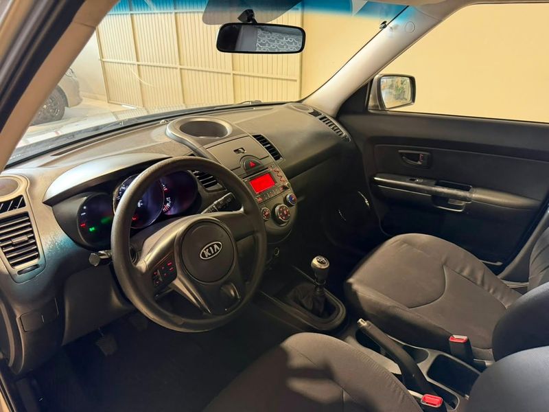 Kia Soul Ex 1.6 Ff 2011/2012 SIM VEÍCULOS PORTO ALEGRE / Carros no Vale