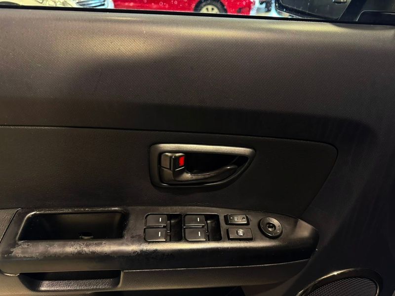 Kia Soul Ex 1.6 Ff 2011/2012 SIM VEÍCULOS PORTO ALEGRE / Carros no Vale