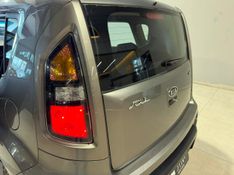 Kia Soul Ex 1.6 Ff 2011/2012 SIM VEÍCULOS PORTO ALEGRE / Carros no Vale