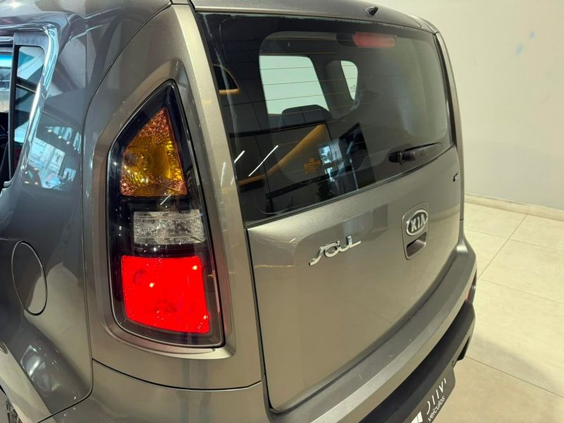 Kia Soul Ex 1.6 Ff 2011/2012 SIM VEÍCULOS PORTO ALEGRE / Carros no Vale