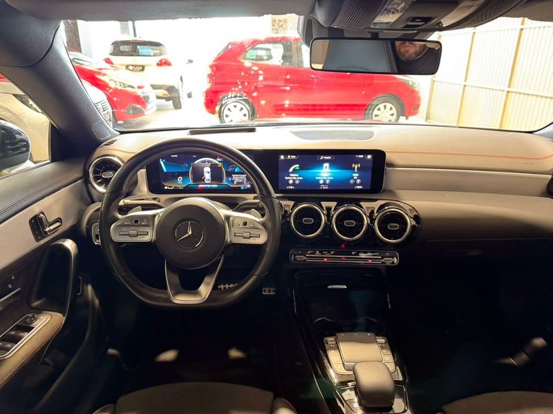 Mercedes-benz Cla-35 Amg 4matic 2.0 Tb 2020/2020 SIM VEÍCULOS PORTO ALEGRE / Carros no Vale Mercedes-benz Cla-35 Amg 4matic 2.0 Tb 2020/2020 SIM VEÍCULOS PORTO ALEGRE / Carros no Vale