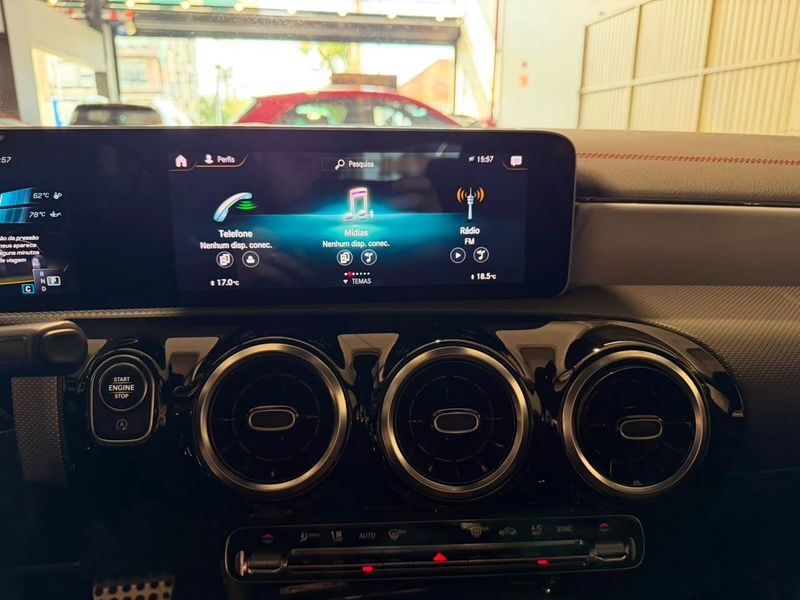 Mercedes-benz Cla-35 Amg 4matic 2.0 Tb 2020/2020 SIM VEÍCULOS PORTO ALEGRE / Carros no Vale Mercedes-benz Cla-35 Amg 4matic 2.0 Tb 2020/2020 SIM VEÍCULOS PORTO ALEGRE / Carros no Vale